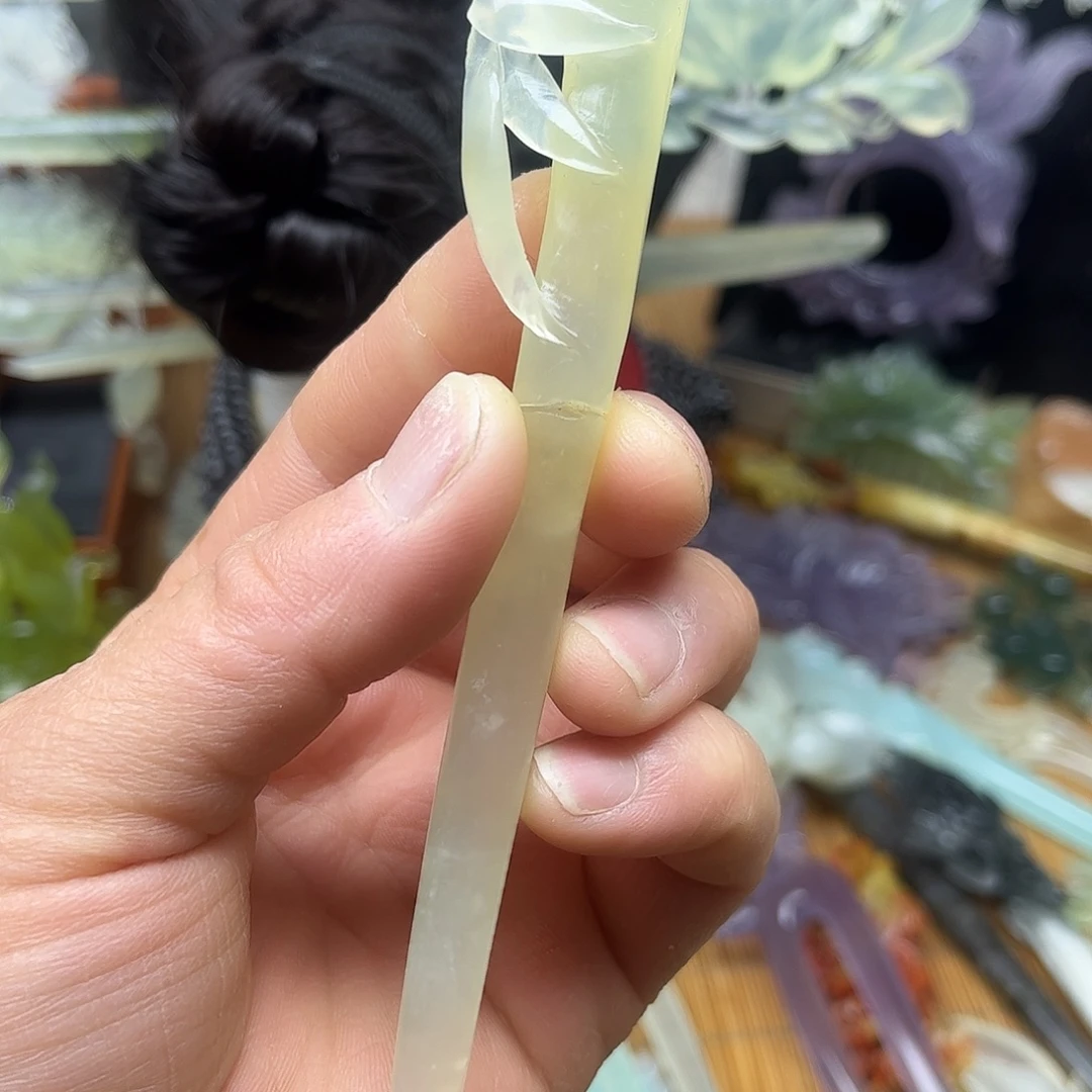 蛇纹石玉未镶嵌岫玉