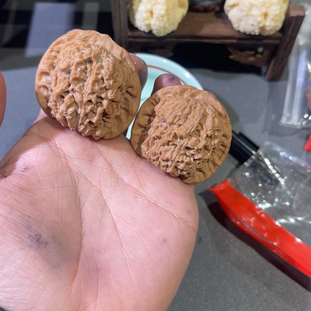 文玩核桃吊坠44+全品龙门