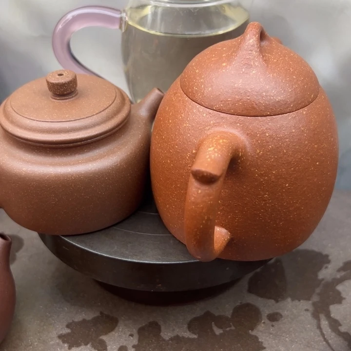 紫砂茶壶兵*大秦权和段泥德中