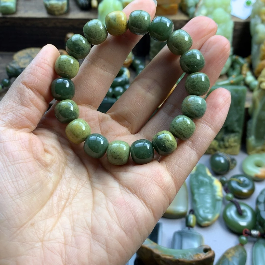 未镶嵌岫岩河磨玉（透闪石质玉）珠宝奇石