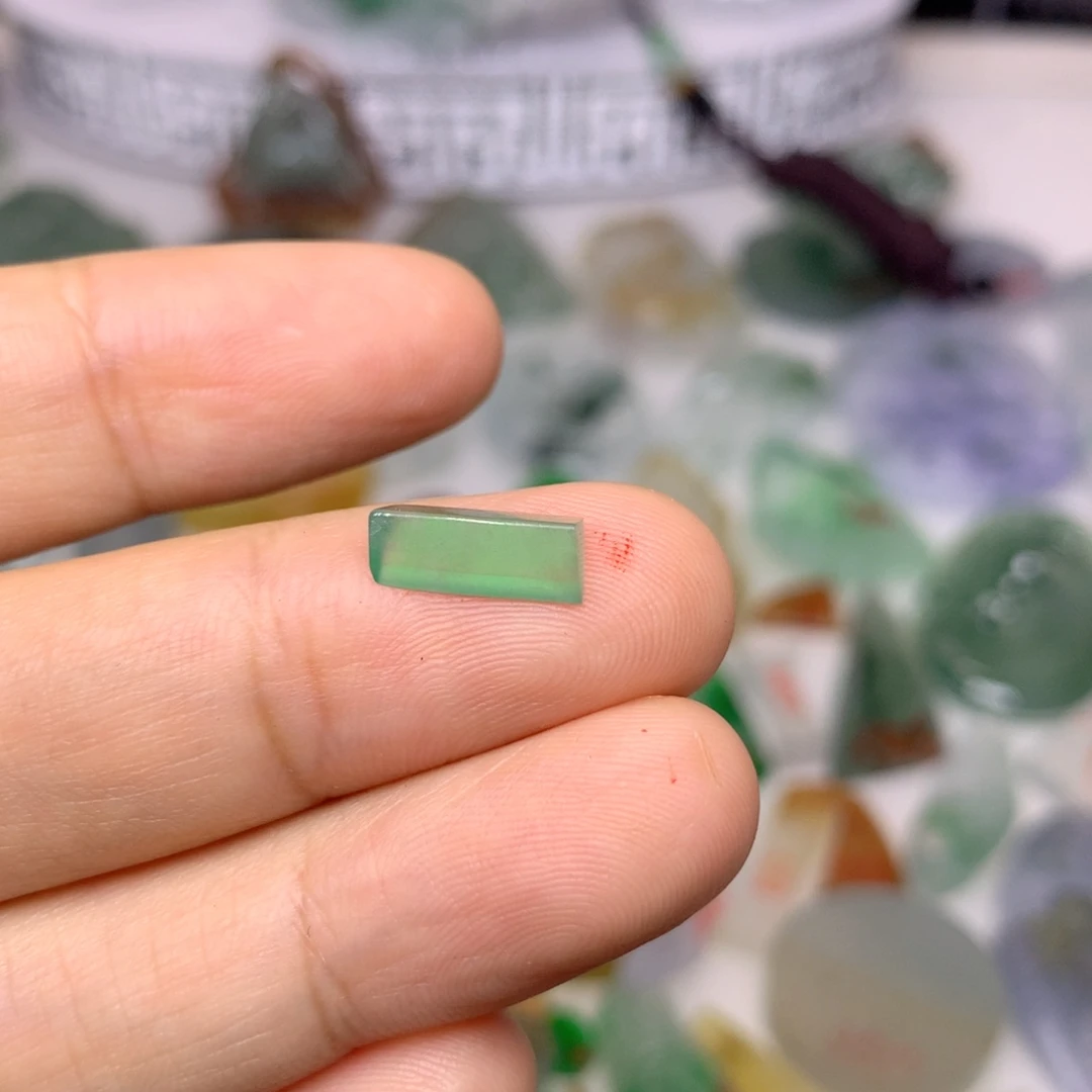 定制翡翠未镶嵌天然翡翠定制