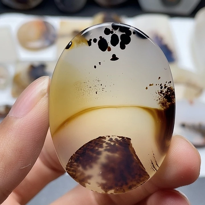 玛瑙/玉髓未镶嵌颈饰