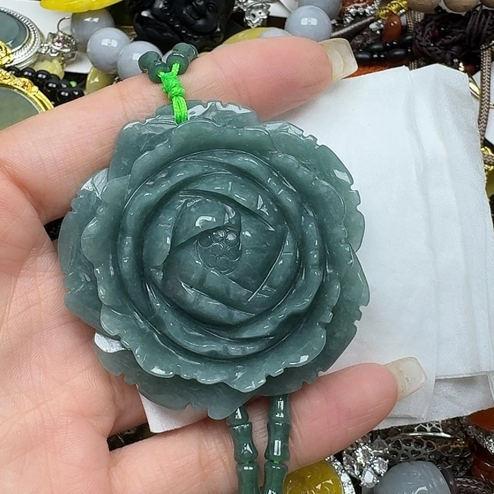 长***离翡翠未镶嵌颈饰翡翠