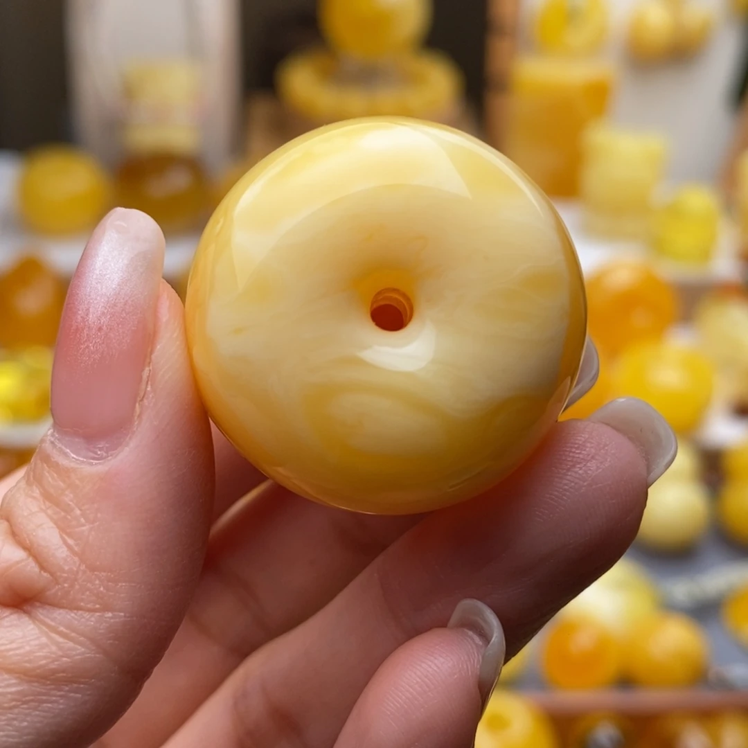 阿****蜜蜡未镶嵌颈饰墩子