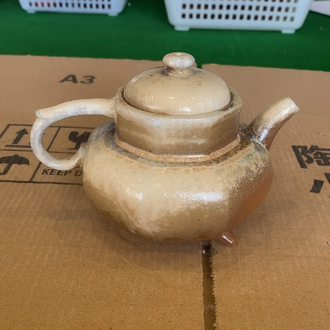 紫砂茶壶紫砂艺术学院的