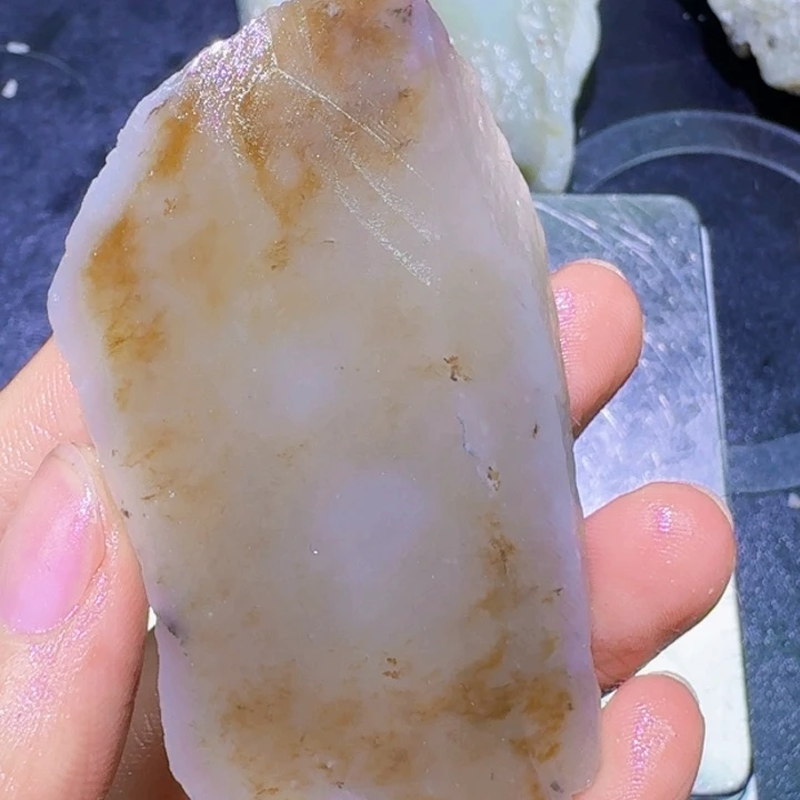 未镶嵌和田玉（糖玉）珠宝半成品