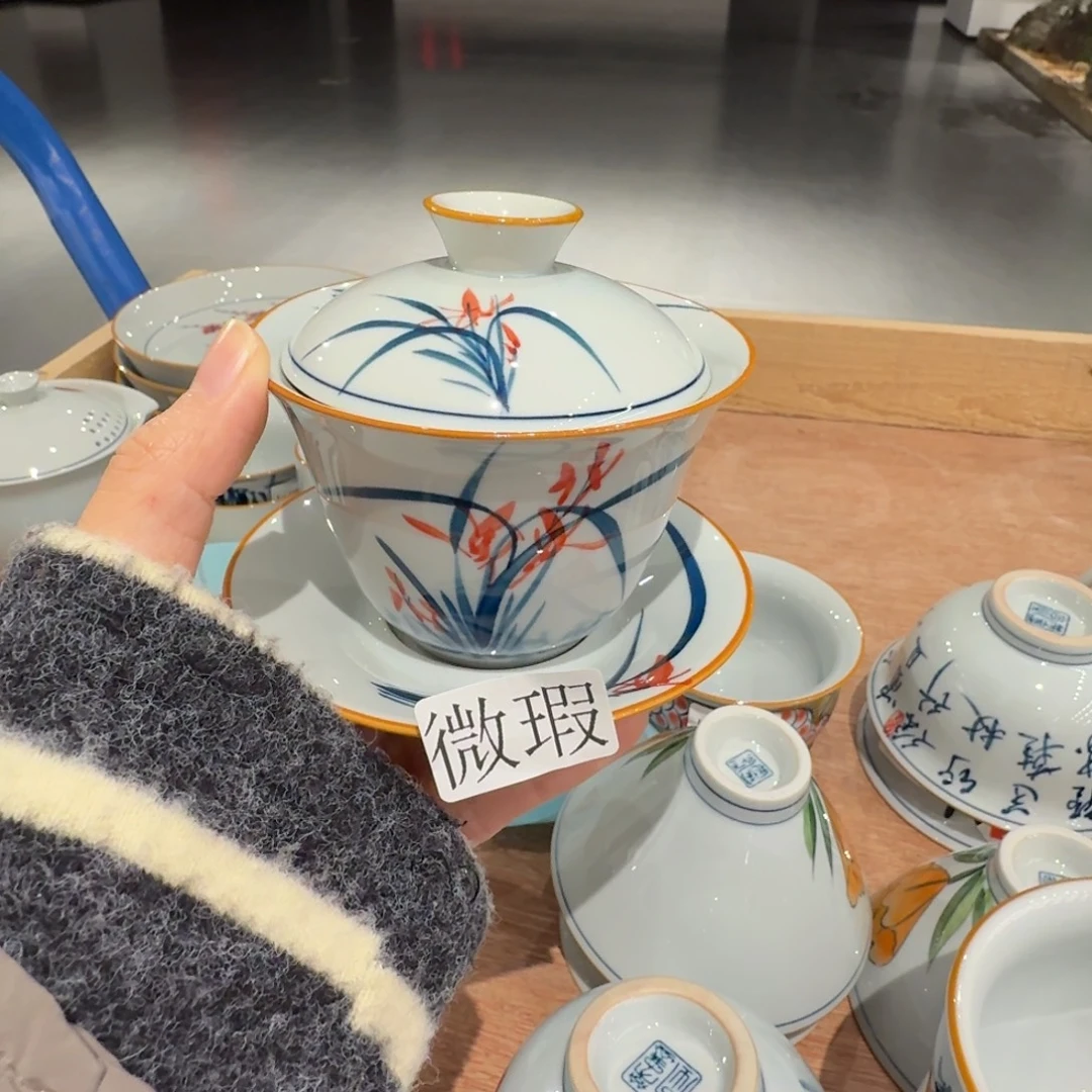 釉下手绘茶具微瑕