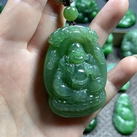 【闪购商品】颈饰未镶嵌和田玉