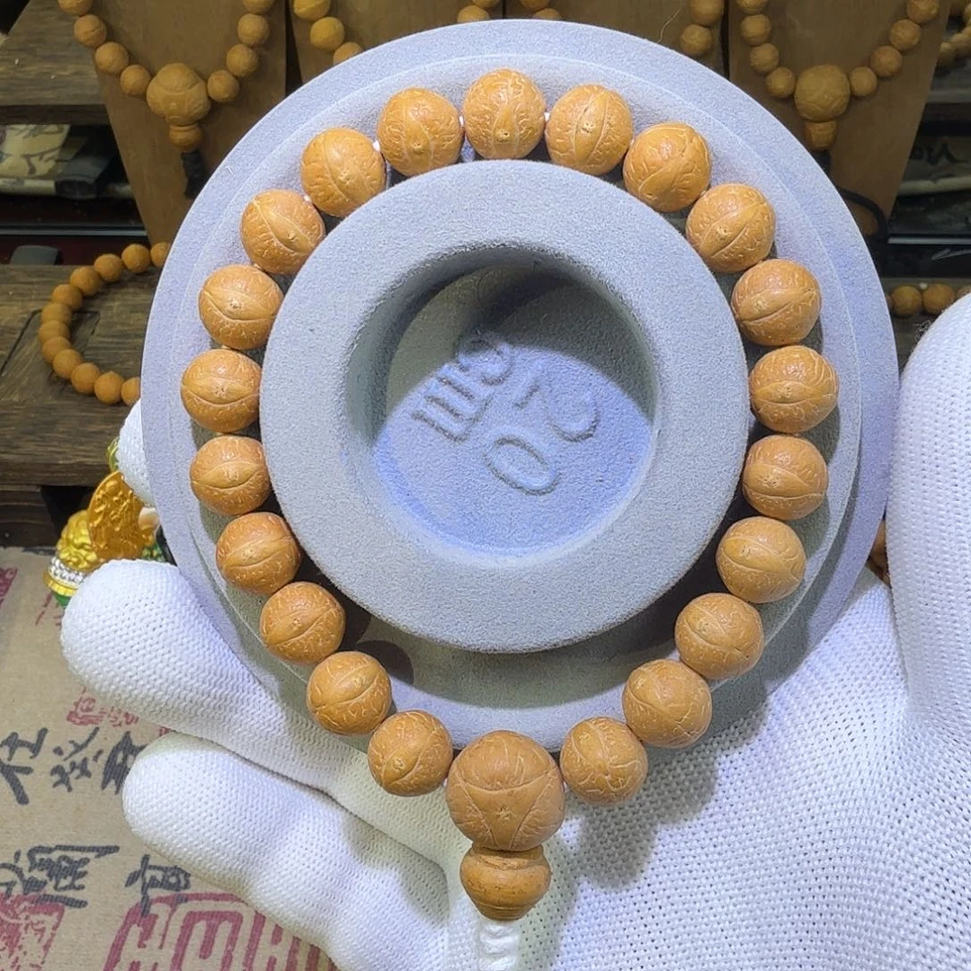 手串凤眼菩提球圆奶油皮11.5mm