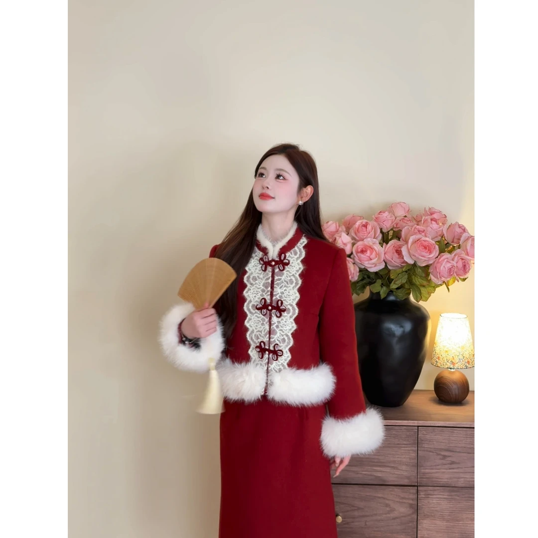 【情抒】<77>新中式蕾丝拼接羽绒外套+半裙套装XMZH11166