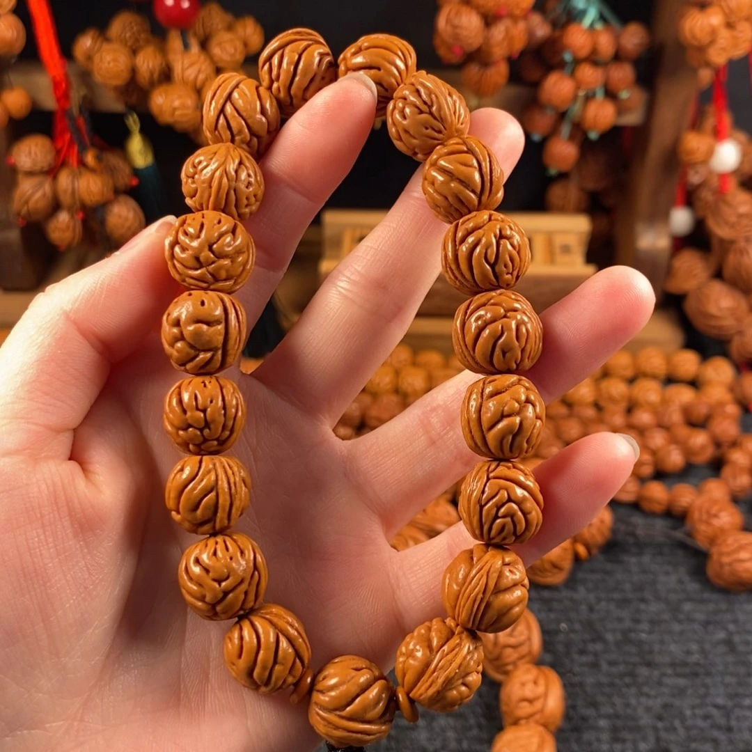 吊坠桃核8链接桃枭手串