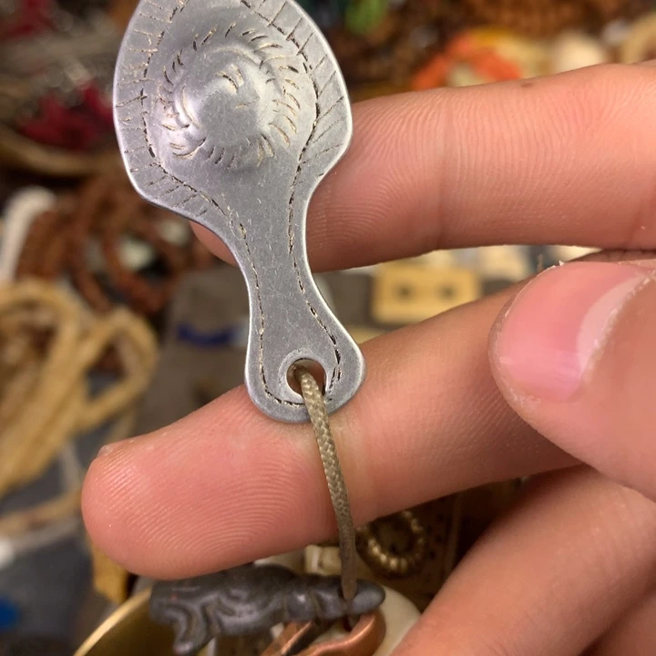 伊*在意的人也会觉得你是