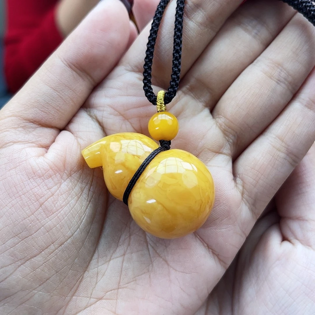 琥珀手链未镶嵌吊坠