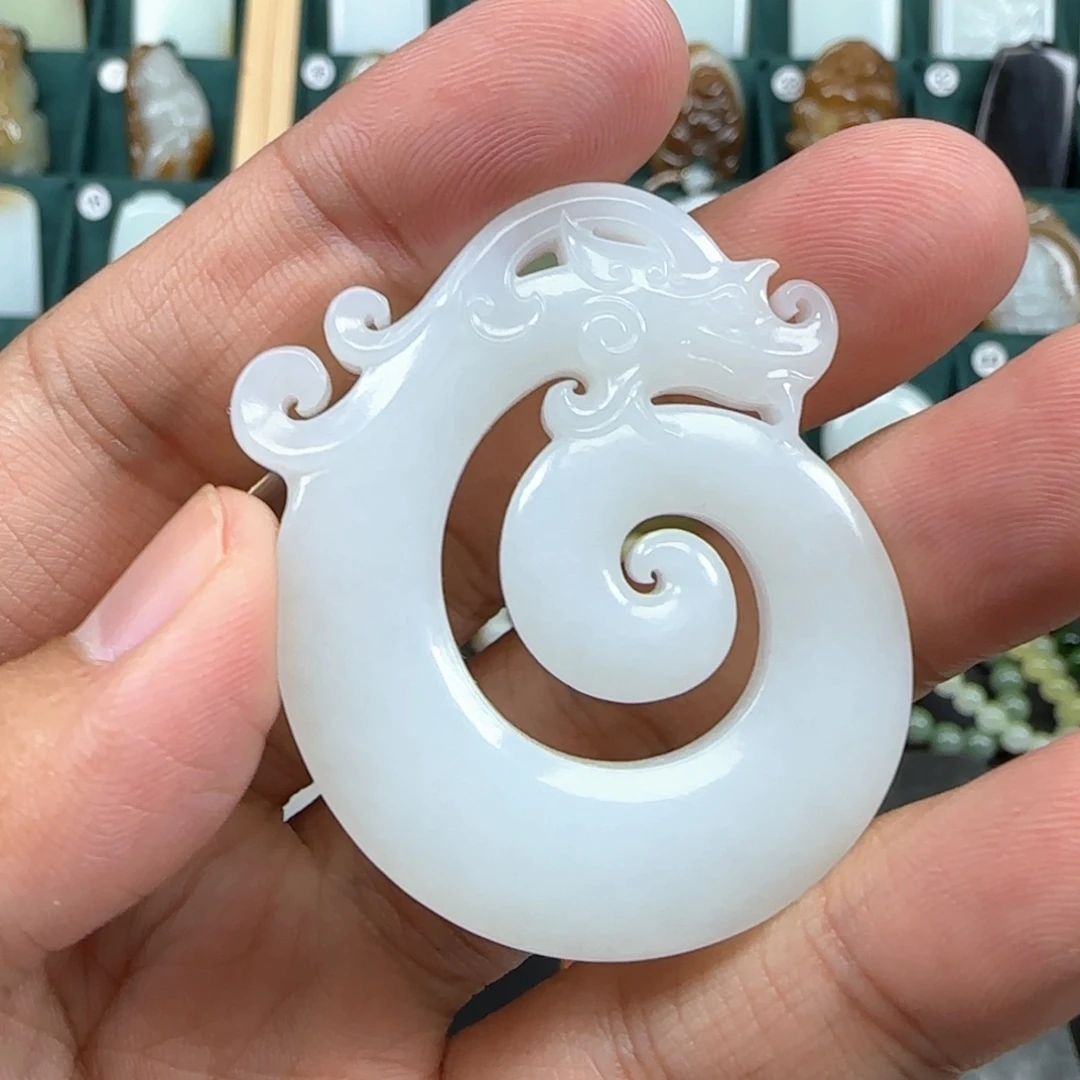 未镶嵌和田玉挂件