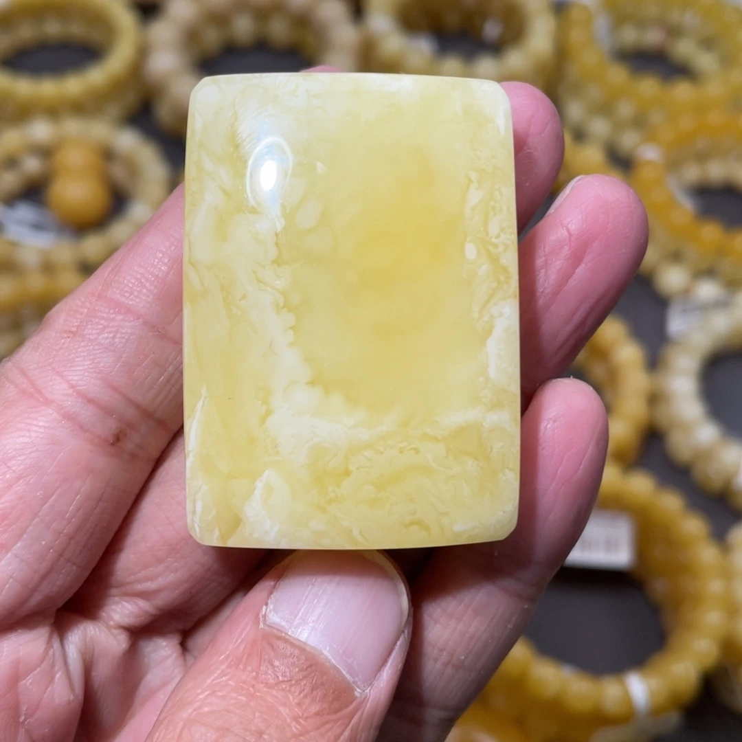 蜜蜡未镶嵌珠宝奇石20.8特价