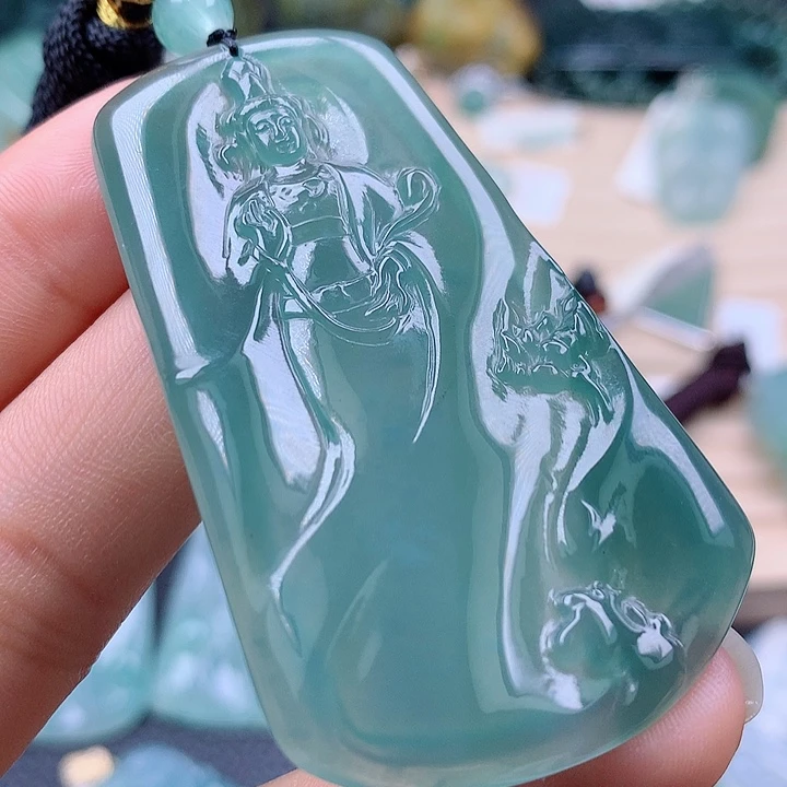 【闪购商品】翡翠颈饰未镶嵌翡翠吊坠