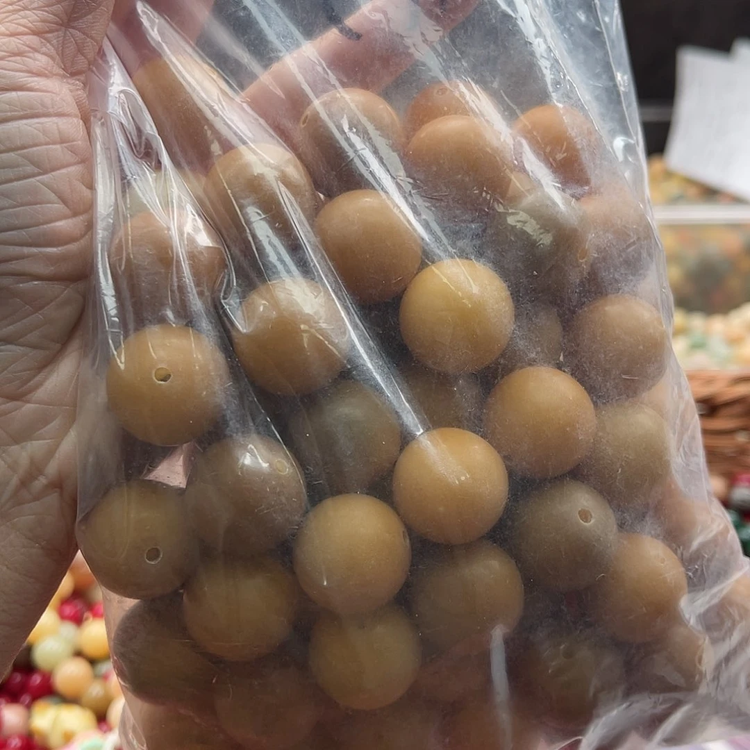 白玉菩提吊坠B/19mm/30颗瑕疵