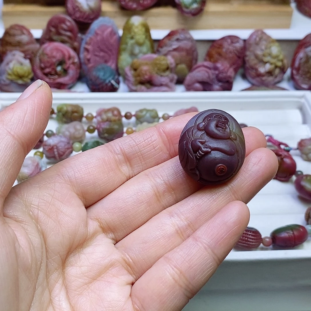 玛瑙/玉髓盐源玛瑙吊坠未镶嵌