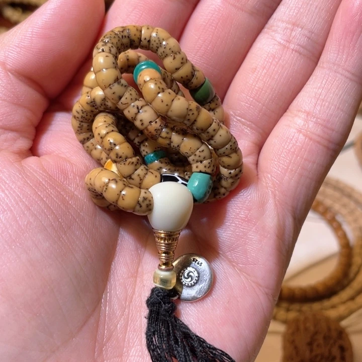 星月菩提吊坠b星月菩提大肠手串