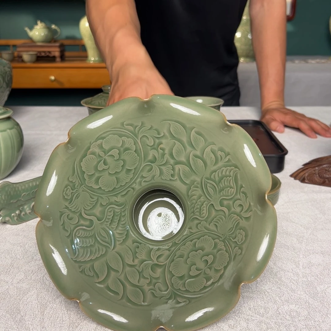 其他秘色花口凤凰渣斗