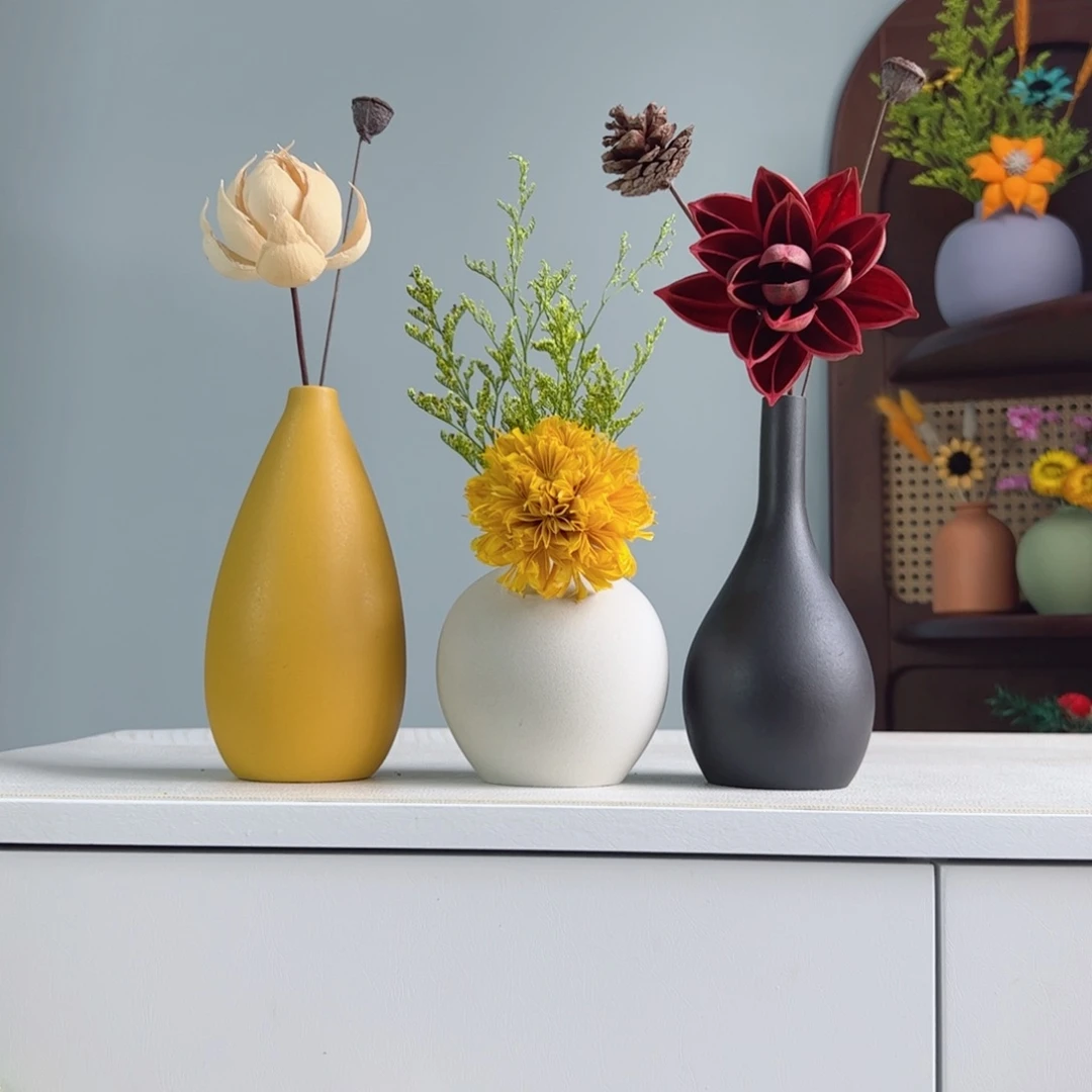 摆件陶瓷小花瓶摆件含花总高约20-30cm