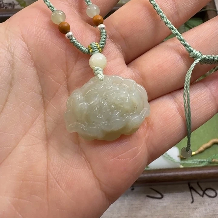 和田玉未镶嵌吊坠(不含链)