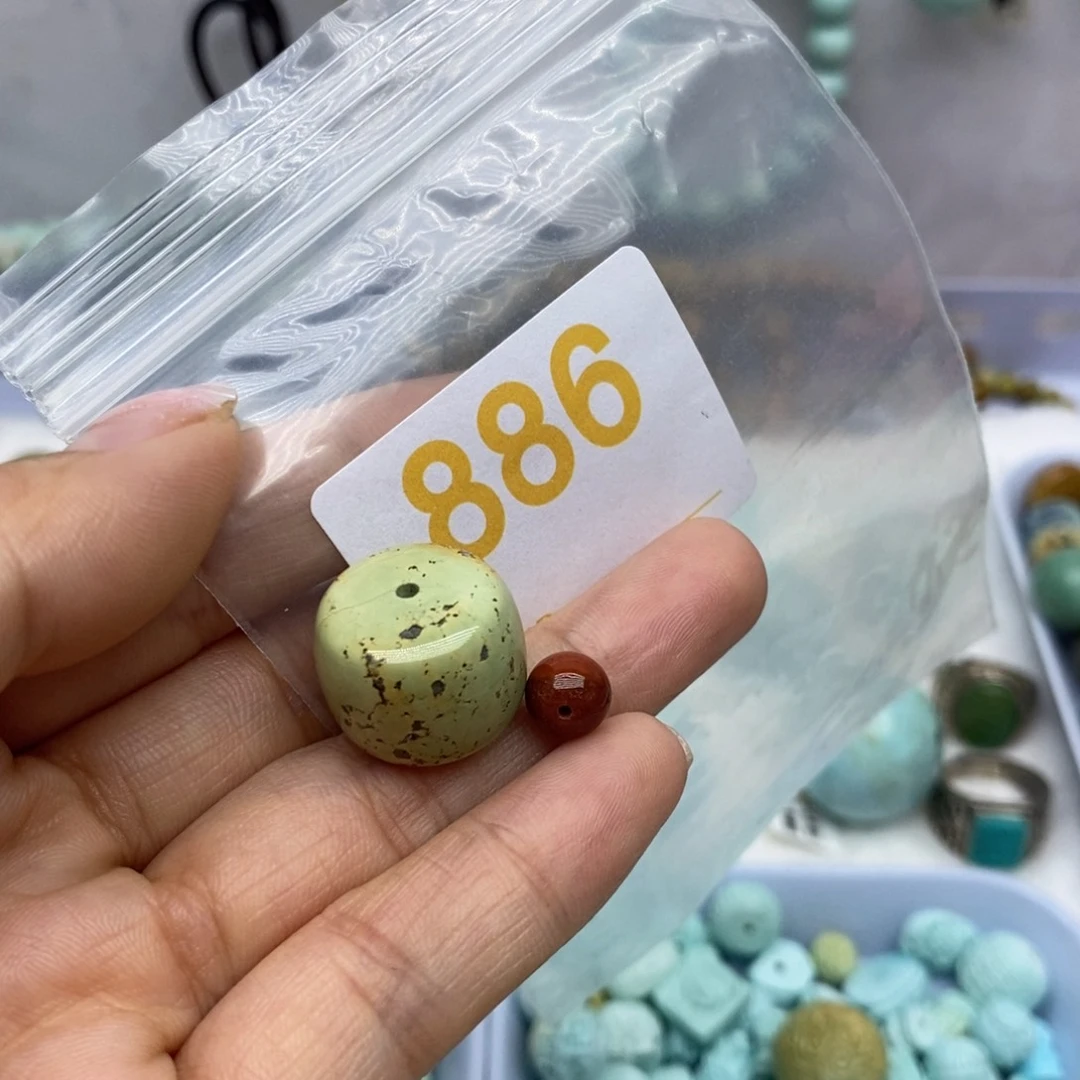 未镶嵌南红玛瑙珠宝奇石