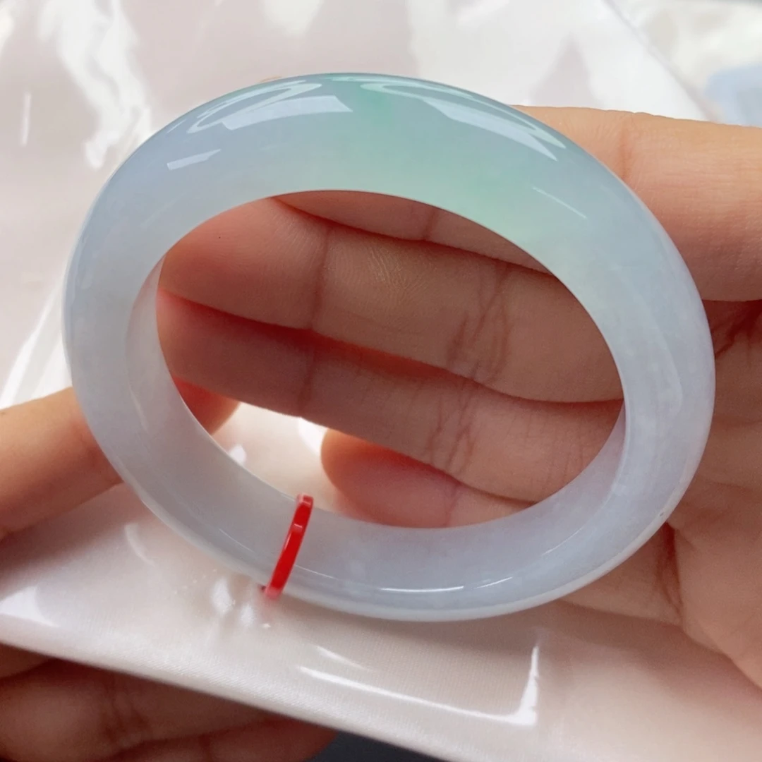 翡翠未镶嵌手镯52正圈