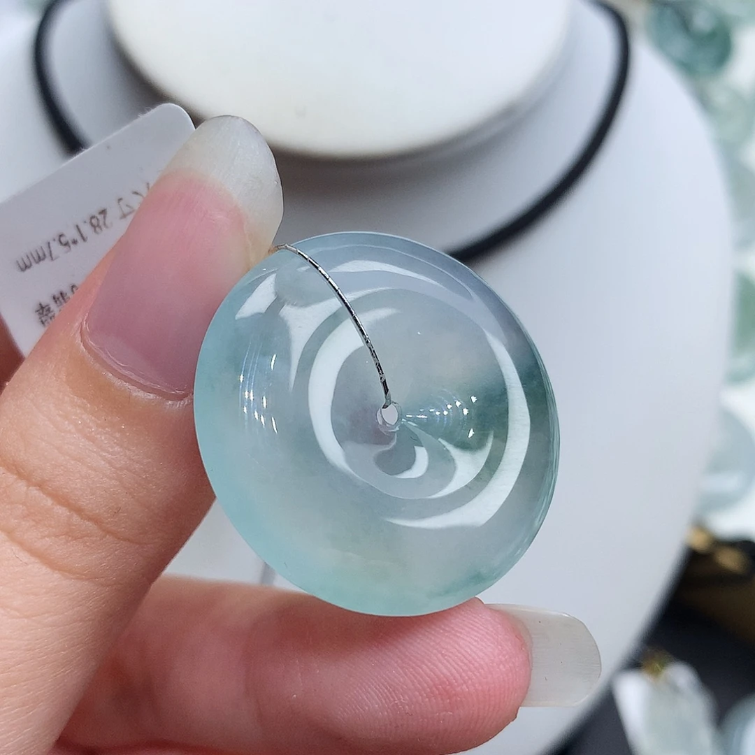 翡翠未镶嵌胸饰翡翠78，28.1/5.7