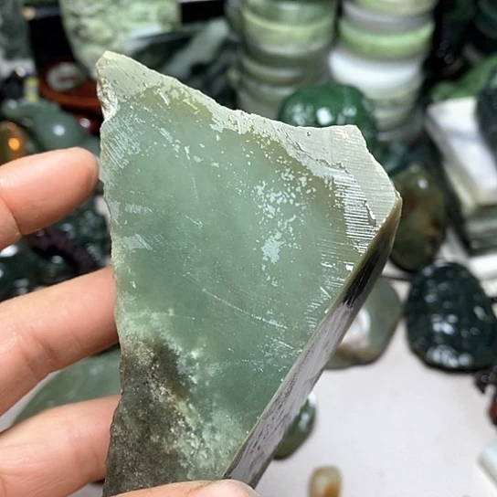 未镶嵌和田玉（糖玉）珠宝半成品