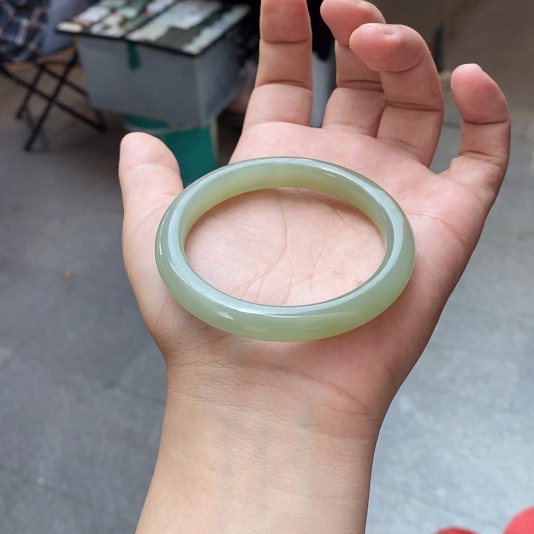 定制和田玉和田玉手镯56mm