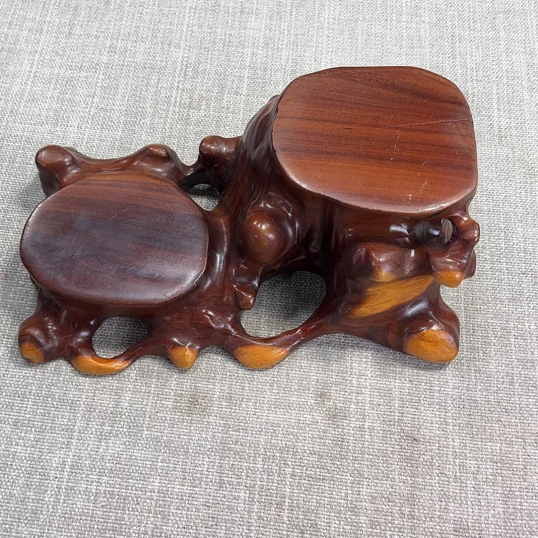 红木底座精雕工艺品