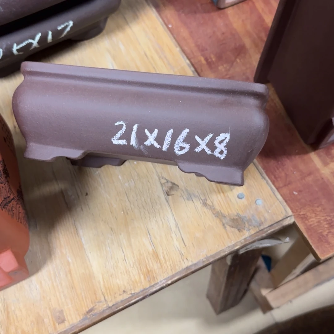 紫砂花盆呜呜呜呜