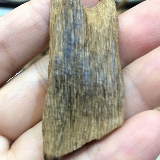 沉香吊坠沉香吊坠