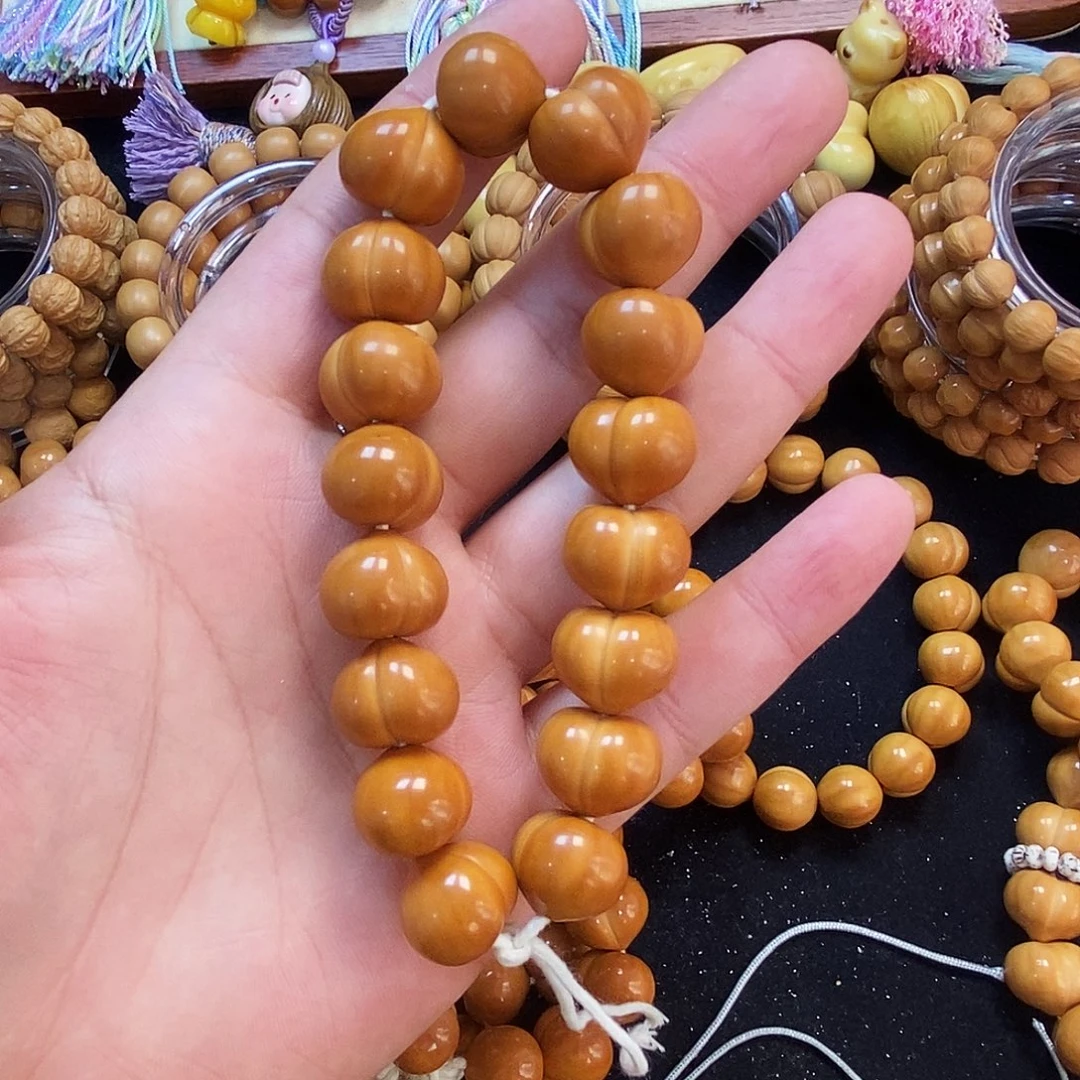 吊坠猴头核桃屁桃瑕疵款