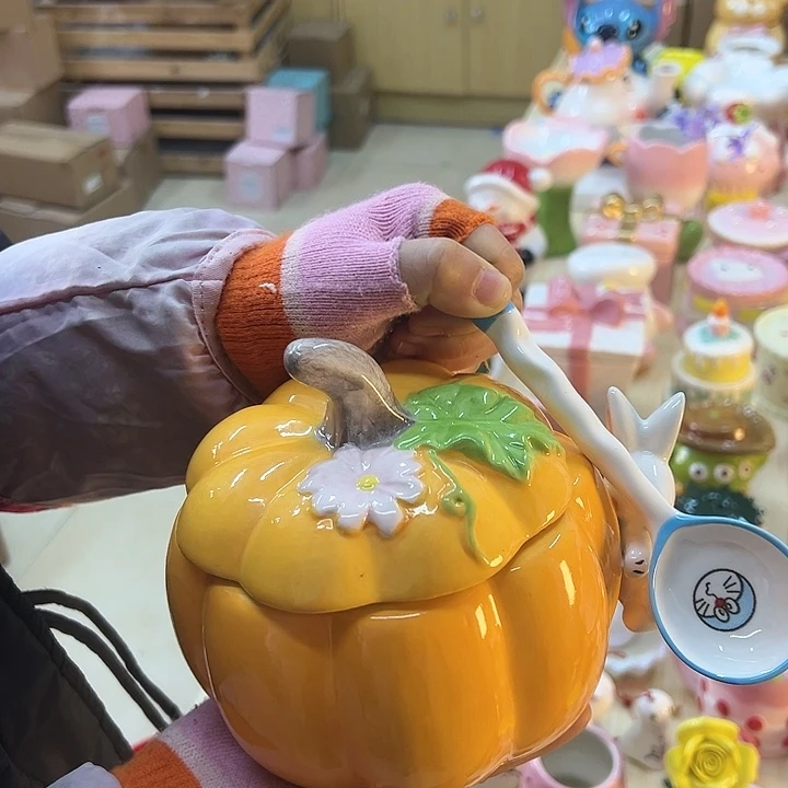 摆件陶瓷等行业的产品出口