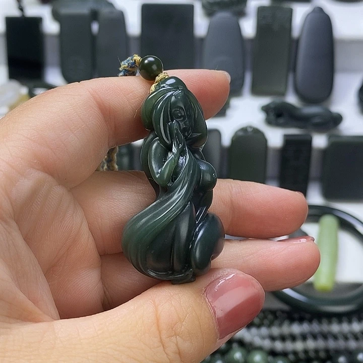 和田玉（青玉）未镶嵌挂件
