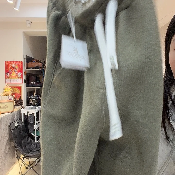 绿色设计师款卫裤