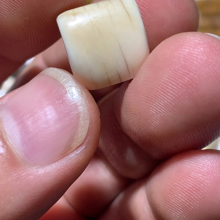 M***e手串/手链鹿骨三通