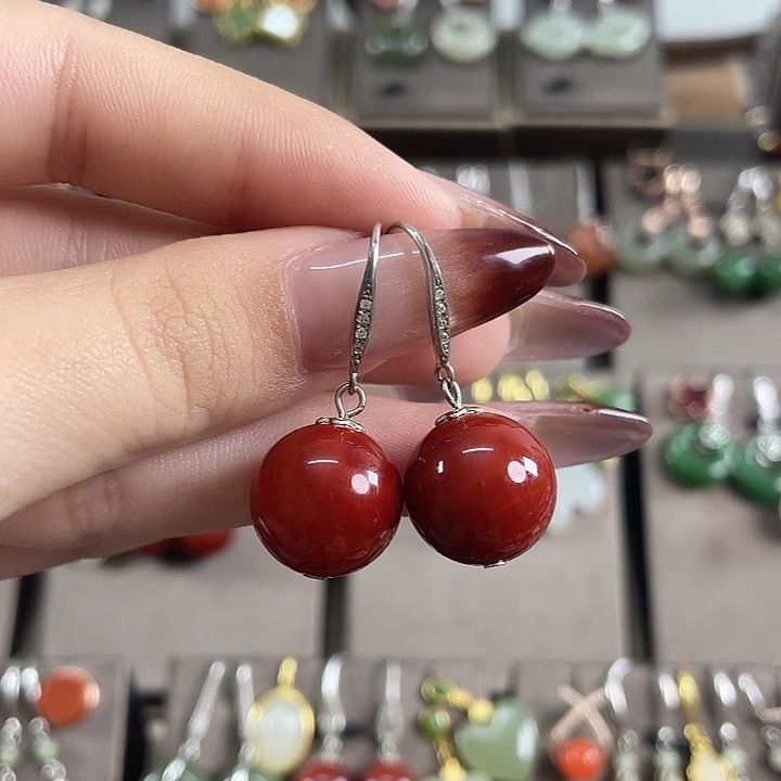 银S925镶嵌耳饰玛瑙/玉髓14左右