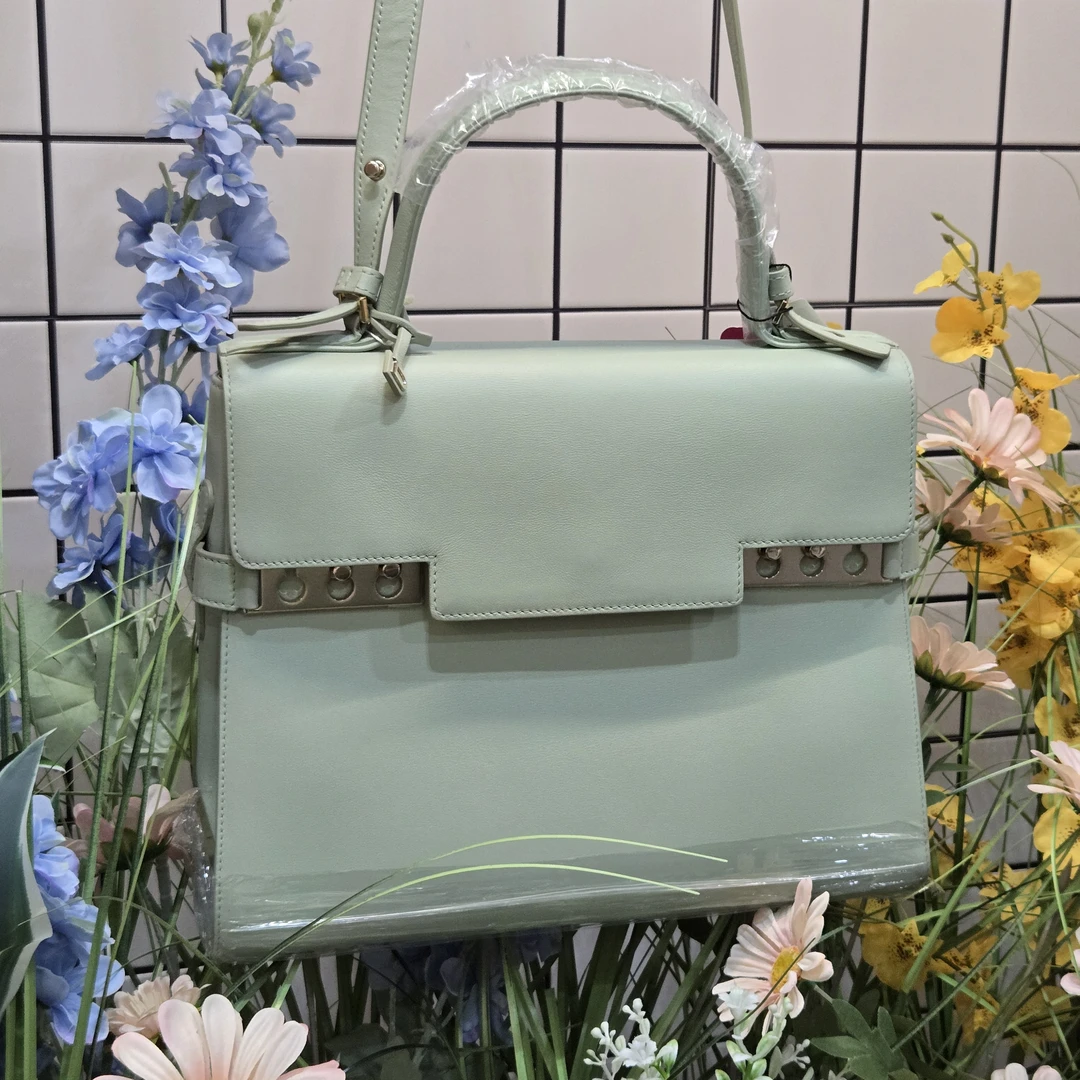 99新 Delvaux/德尔沃 达达/淡绿色手提斜挎包