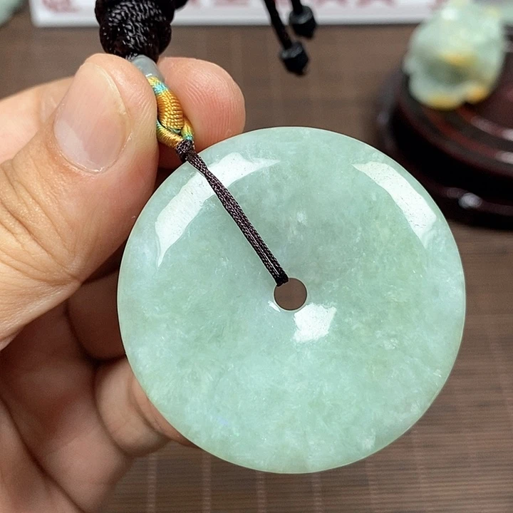 颈饰未镶嵌翡翠天然翡翠玉A货配证书