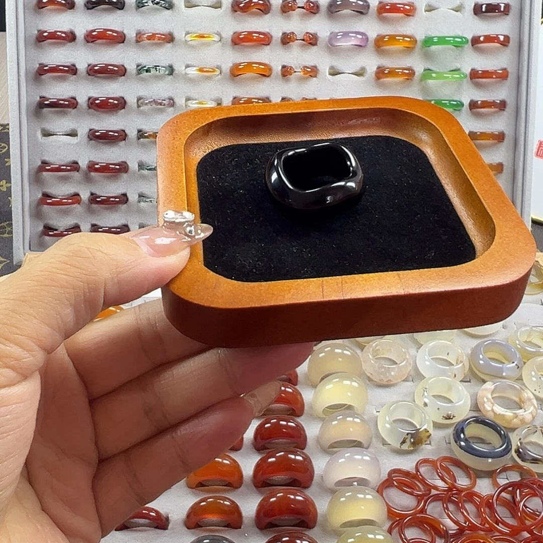 玛瑙/玉髓未镶嵌戒指A12不退换18.9港20