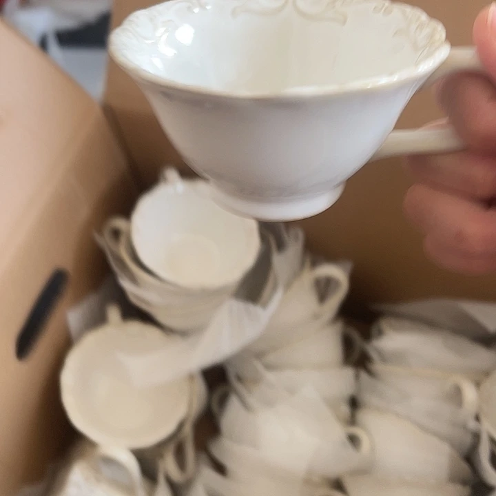 瓷片默认瑕疵商品浮雕4个杯子