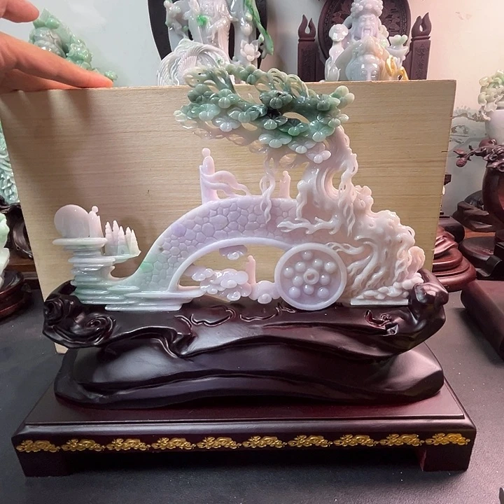 翡翠摆件未镶嵌翡翠
