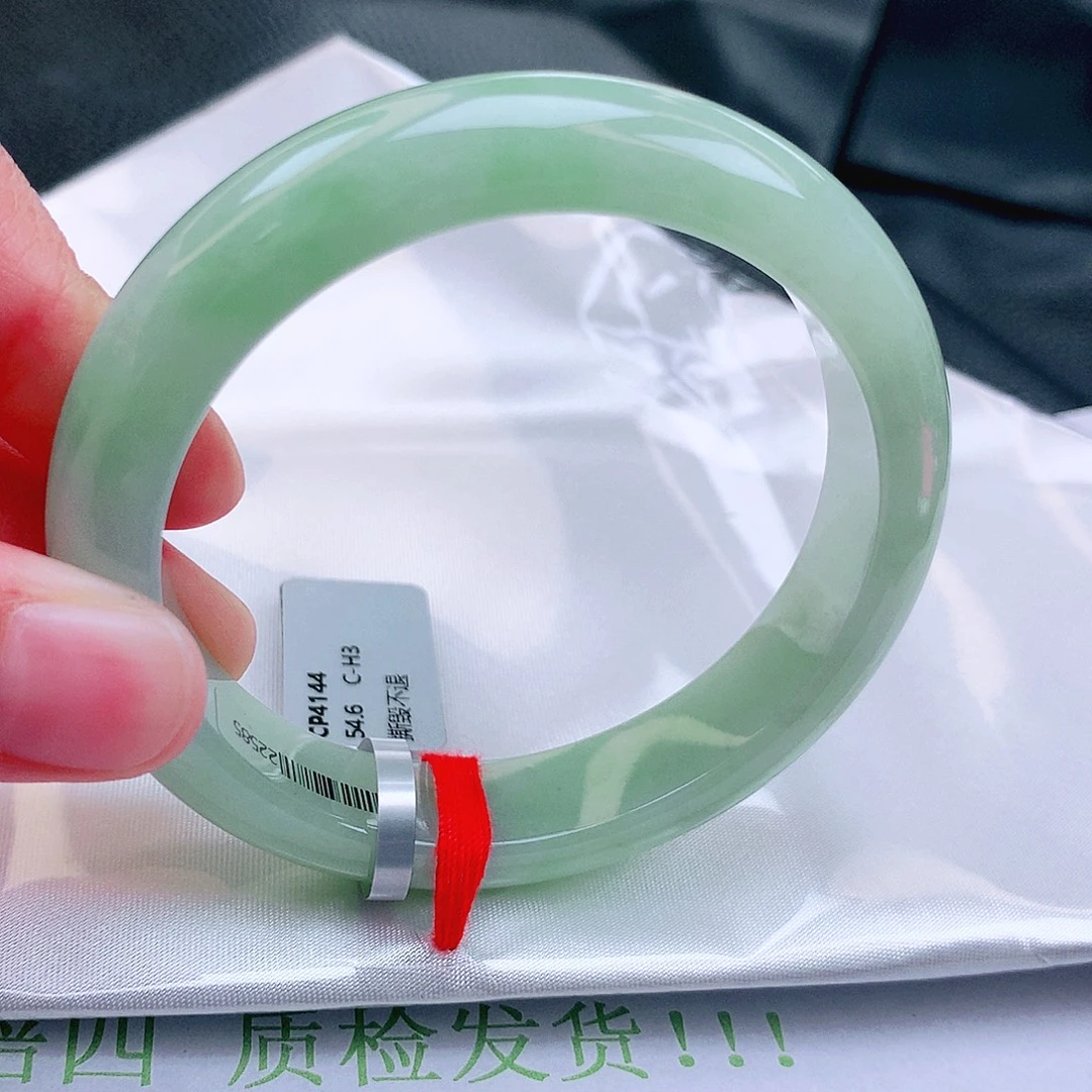 翡翠未镶嵌手镯缅甸天然a货翡翠手镯
