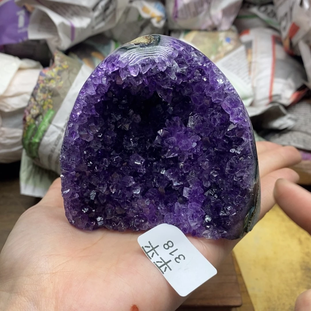 紫晶乌拉圭未镶嵌