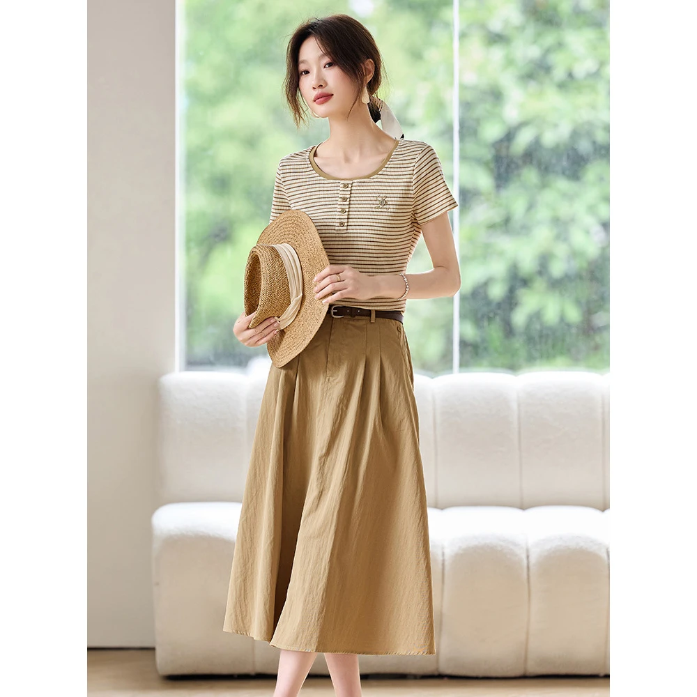 条纹短袖T恤针织上衣套装女2025夏装新款半身裙穿搭一整套两件套