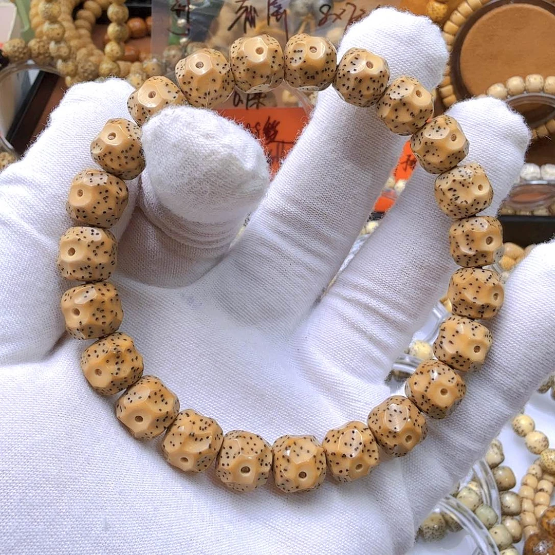 星月菩提手串順****安10级福利