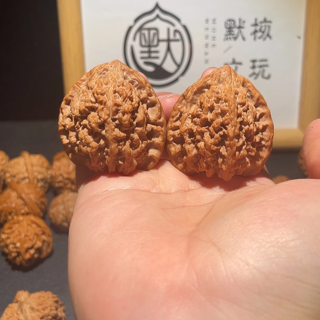 把件文玩核桃41全品满天星